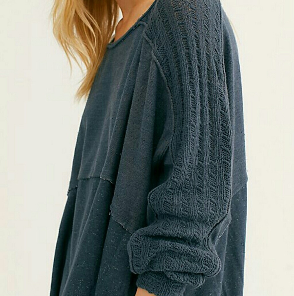 NWT Free People My Girl Pullover - Picture 3 of 3